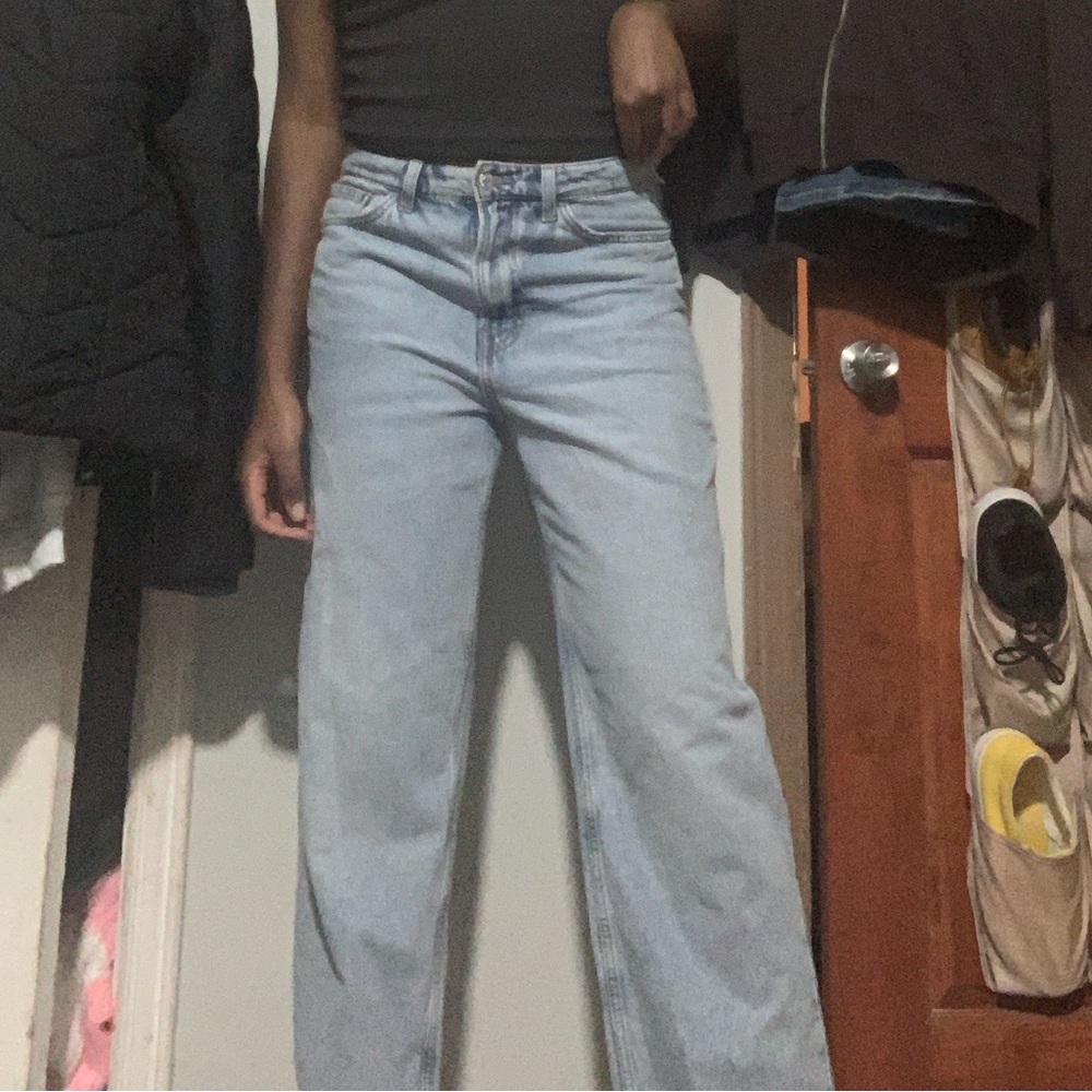 H&M Frayed Hem Jeans
